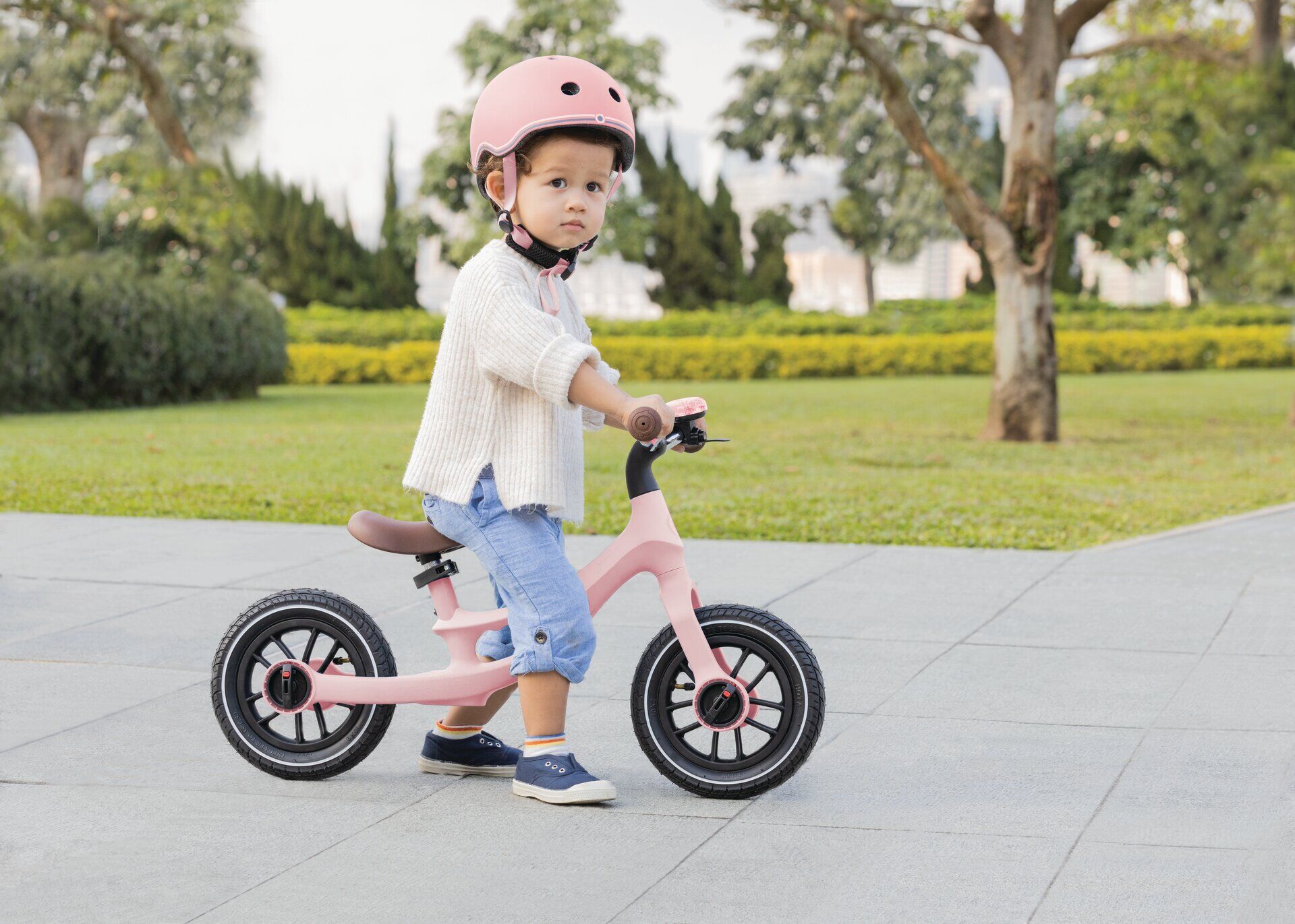 Transport, Fahrzeug, Helm, E-Scooter, Person