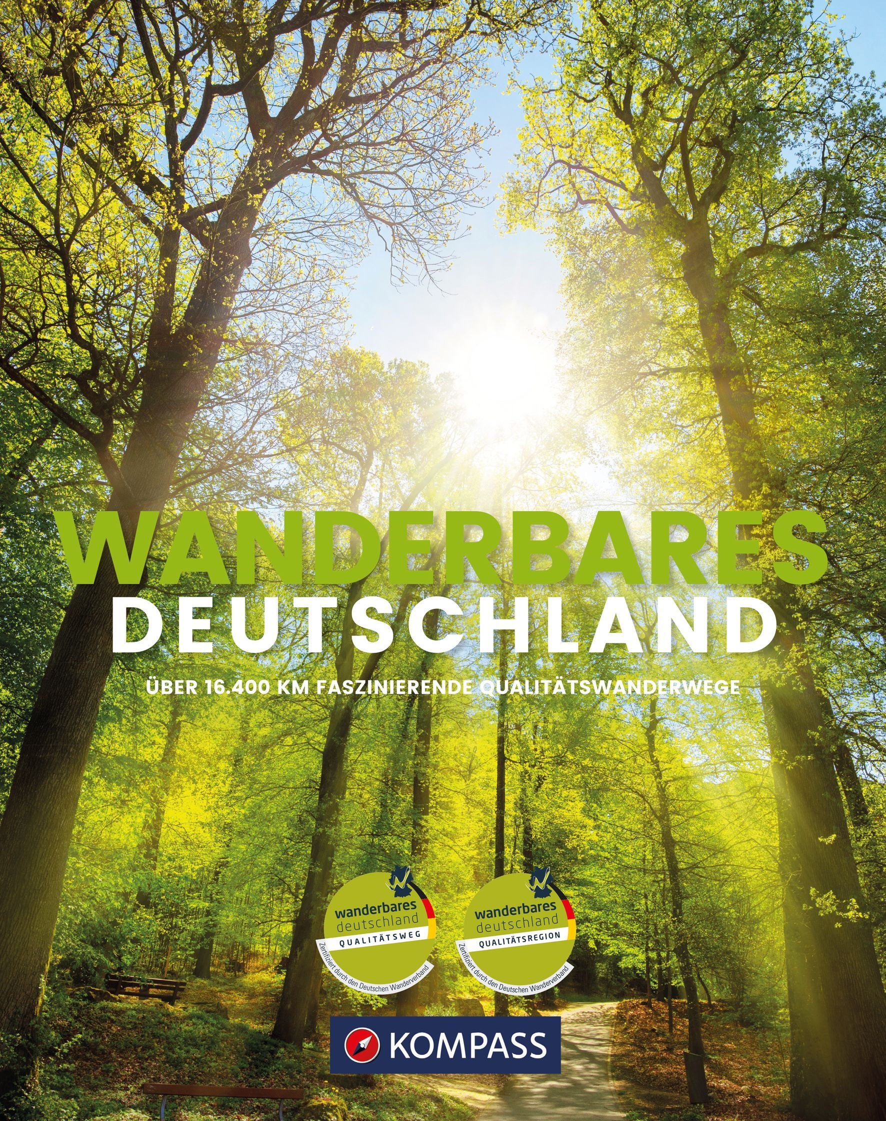 9783991216698 KOMPASS Bildband Wanderbares Deutschland, Cover Wald mit Sonnenstrahlen