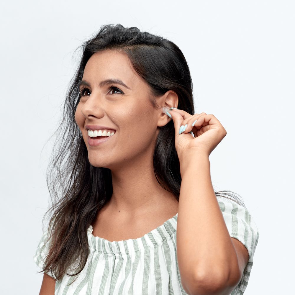 111-21-653_PartyPlug-Transparant_Product-in-use_ALL_NA_1_8717154023558_01_21 ohrstöpsel