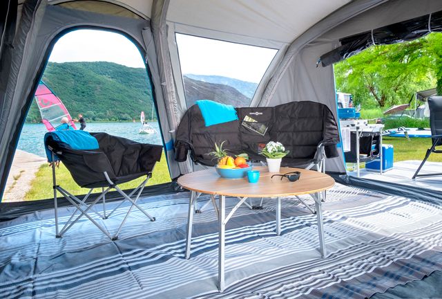 Draußen, Landschaft, Stuhl, Pflanze, Person