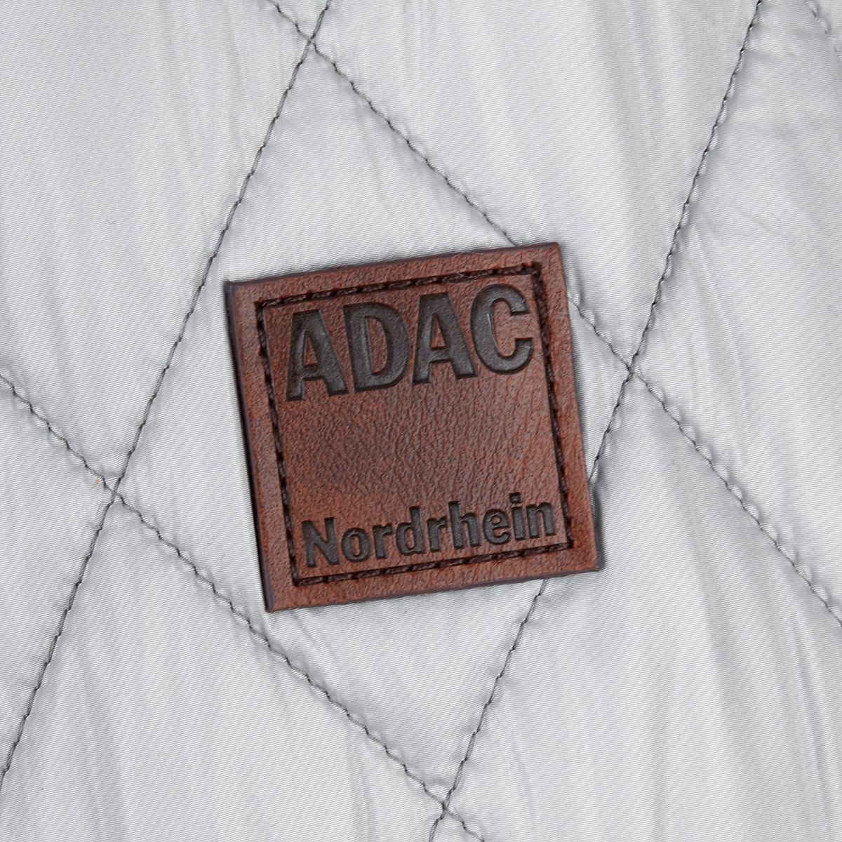 NRH20013085-jacke-ruby-detail-ab-hier-noch-offen ADAC Nordrhein Logo auf Handstich Damenjacke, braun