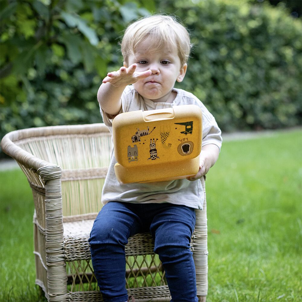 998465912 Lunchbox Gold