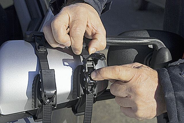 Seitenspiegel, Autospiegel, verstellbar, Außenansicht, schwarz