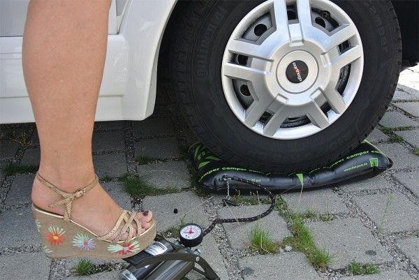 9960068-flat-jack_Luftkissen_Camper-Edition-Standard-01_600x600 luftkissen